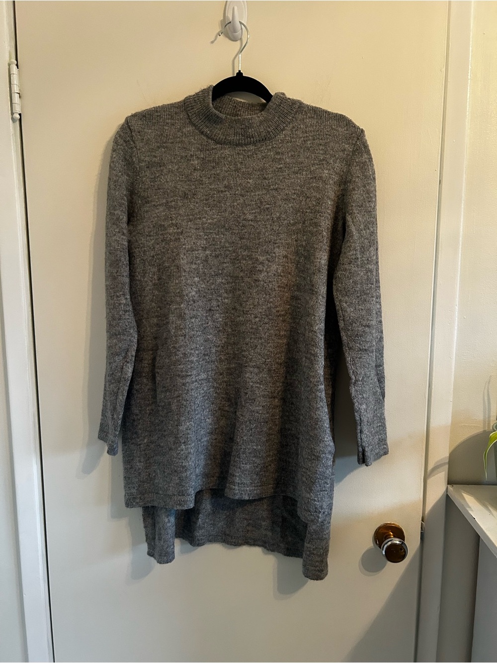 H&M Heather Gray High-Low Knit Pullover